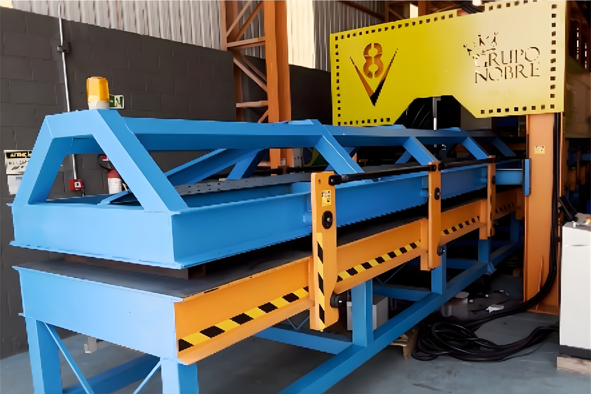 Prensa PU/PIR - Imagem 2